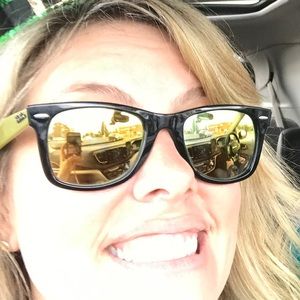 Meet your Posher, Jaclyn